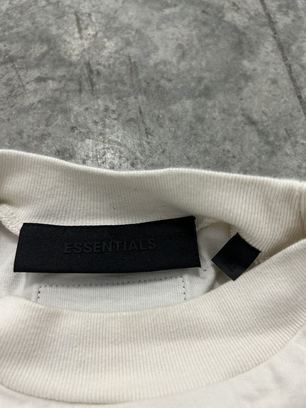 Fear of God Fear of God essentials t shirt Size US XL / EU 56 / 4 - 4 Thumbnail