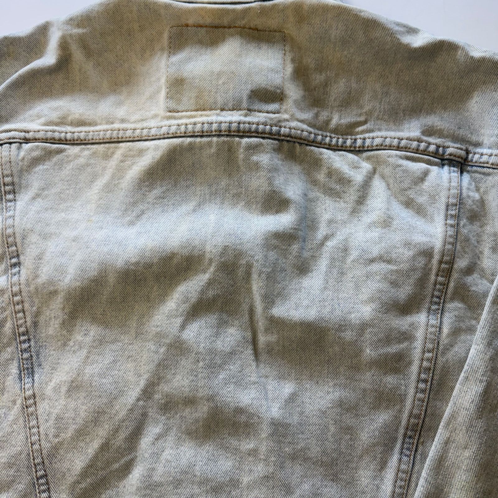 Levi's 90'S Levi's 70598-4834 Large Patch Denim Jacket Size Medium Size US M / EU 48-50 / 2 - 16 Thumbnail
