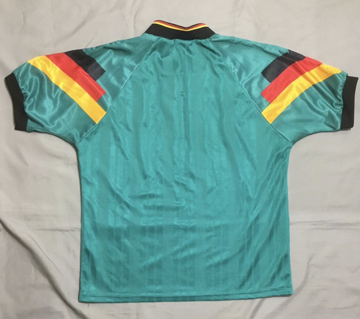 Adidas Germany -1992 - 1994 Away Shirt - Adidas Pit to pit 22" Size US L / EU 52-54 / 3 - 2 Thumbnail