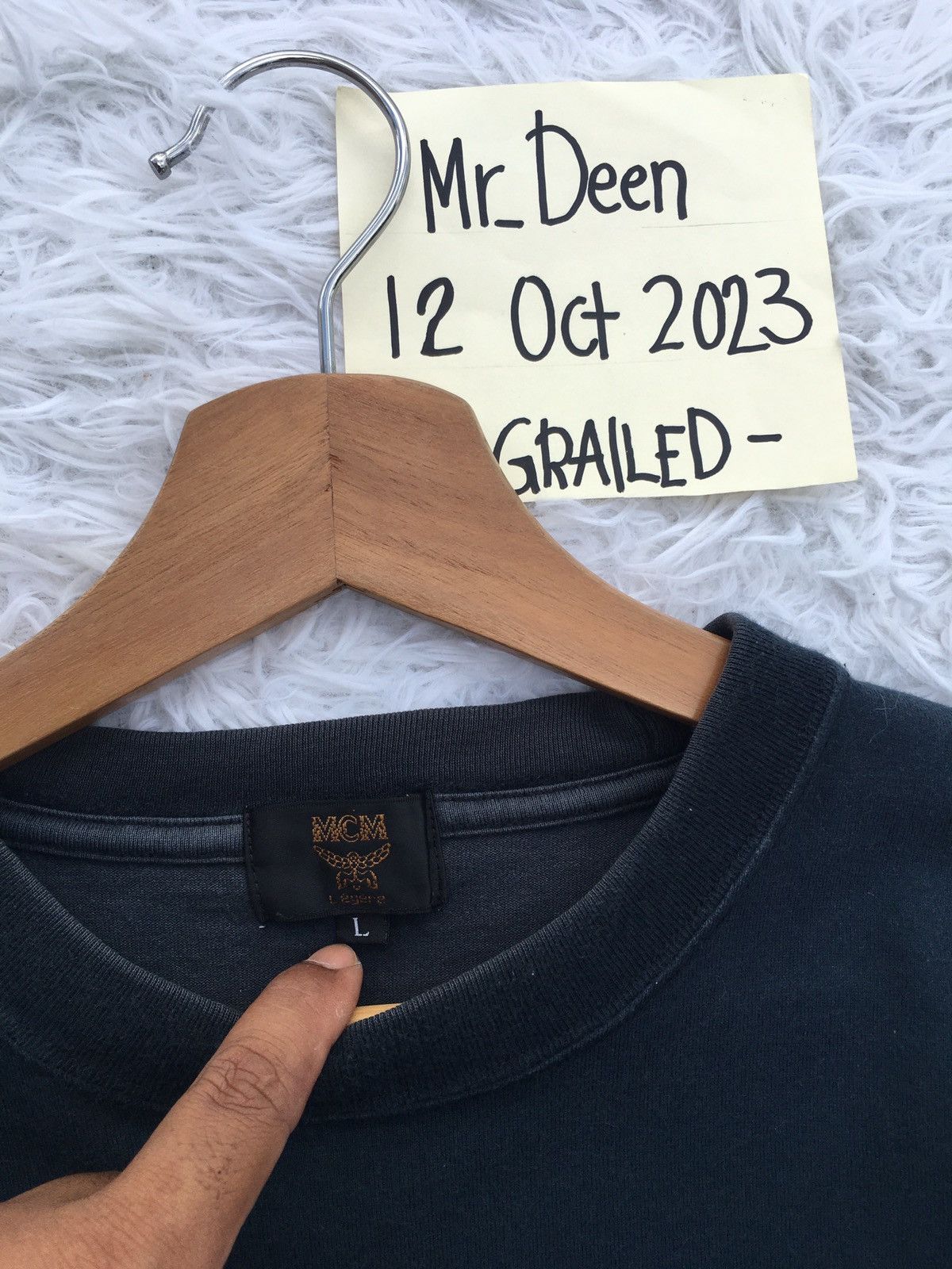 MCM Vintage MCM Logo Tshirt Size US L / EU 52-54 / 3 - 9 Thumbnail
