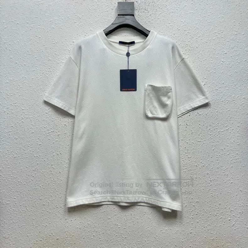 Louis Vuitton Louis Vuitton Pocket dark stripe full print white short sl Size US M / EU 48-50 / 2 - 1 Thumbnail