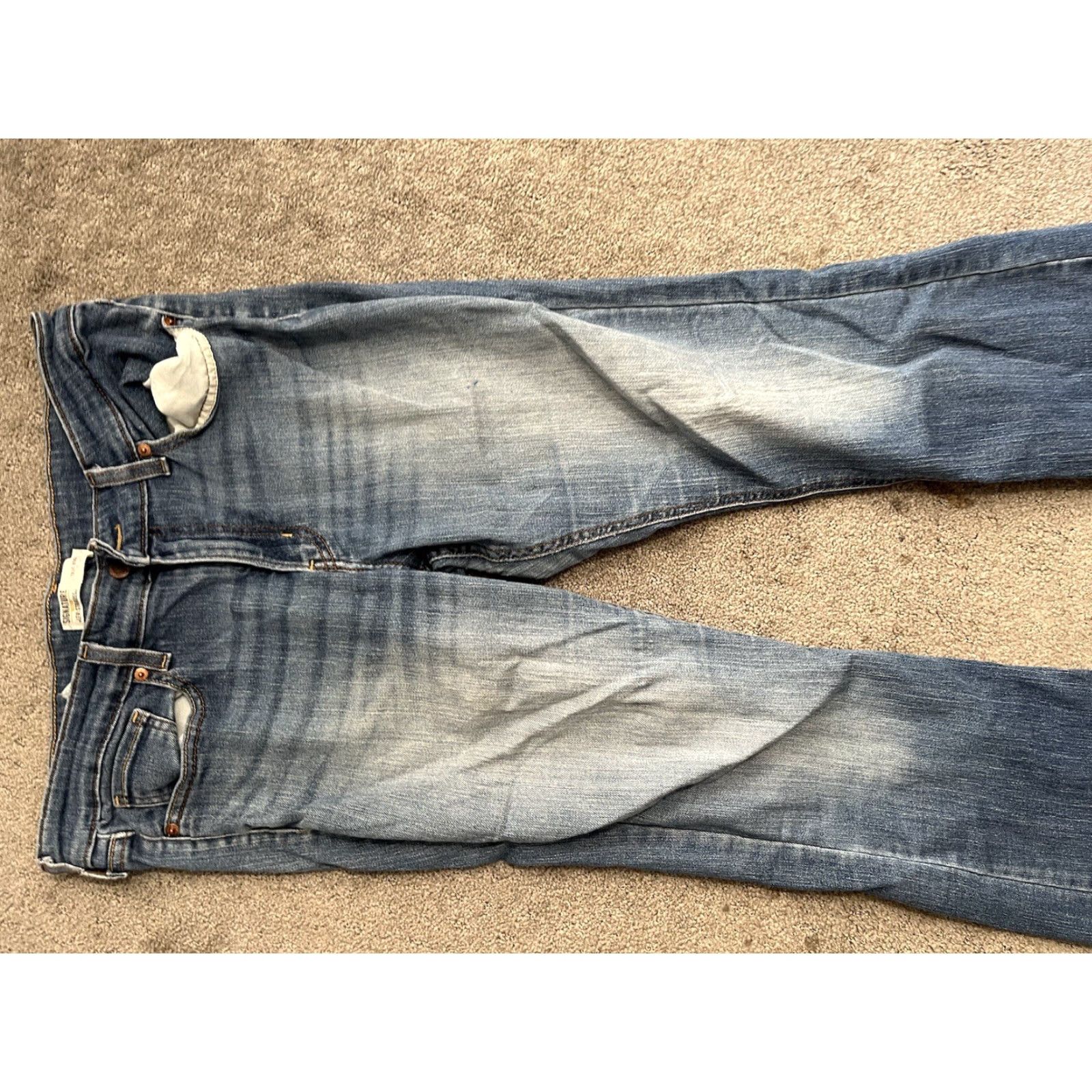 Vintage Levi’s Signature Women’s Jeans - bootcut, Medium wash, 12, 31 in, 29 in inseam, Blue, Regular, 2010s? (no decade allowed?) Size 34" / US 12 / IT 48 - 4 Thumbnail