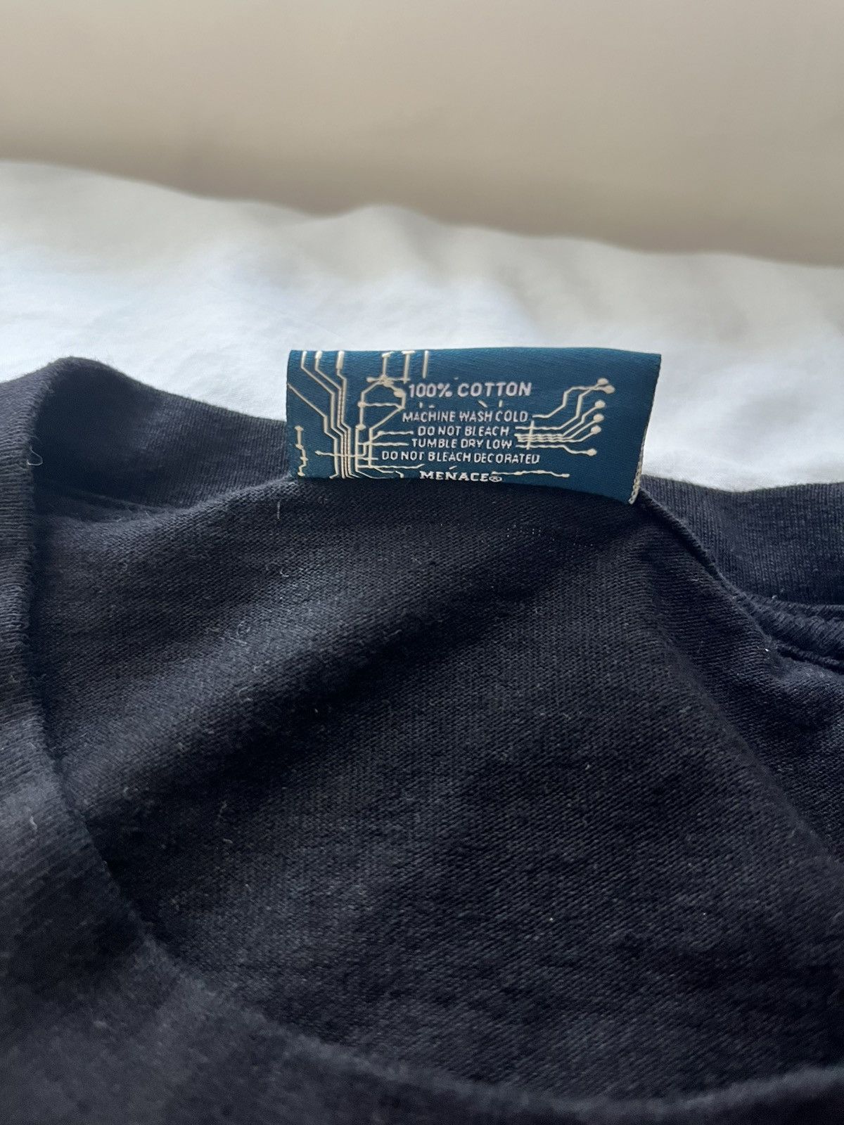 Menace Menace Contra Tee Size L Size US L / EU 52-54 / 3 - 3 Thumbnail