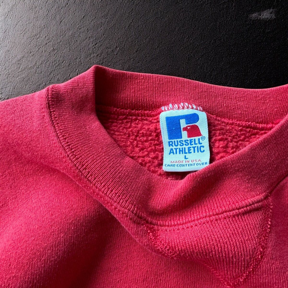 Russell Athletic × Vintage Vintage USA 90s Russell Crewneck Faded Red L Size US L / EU 52-54 / 3 - 3 Thumbnail