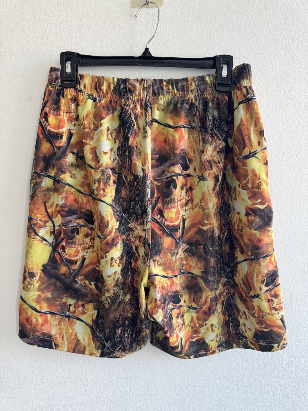 Warren Lotas WL Hell Camo Shorts Size US 32 / EU 48 - 2 Thumbnail