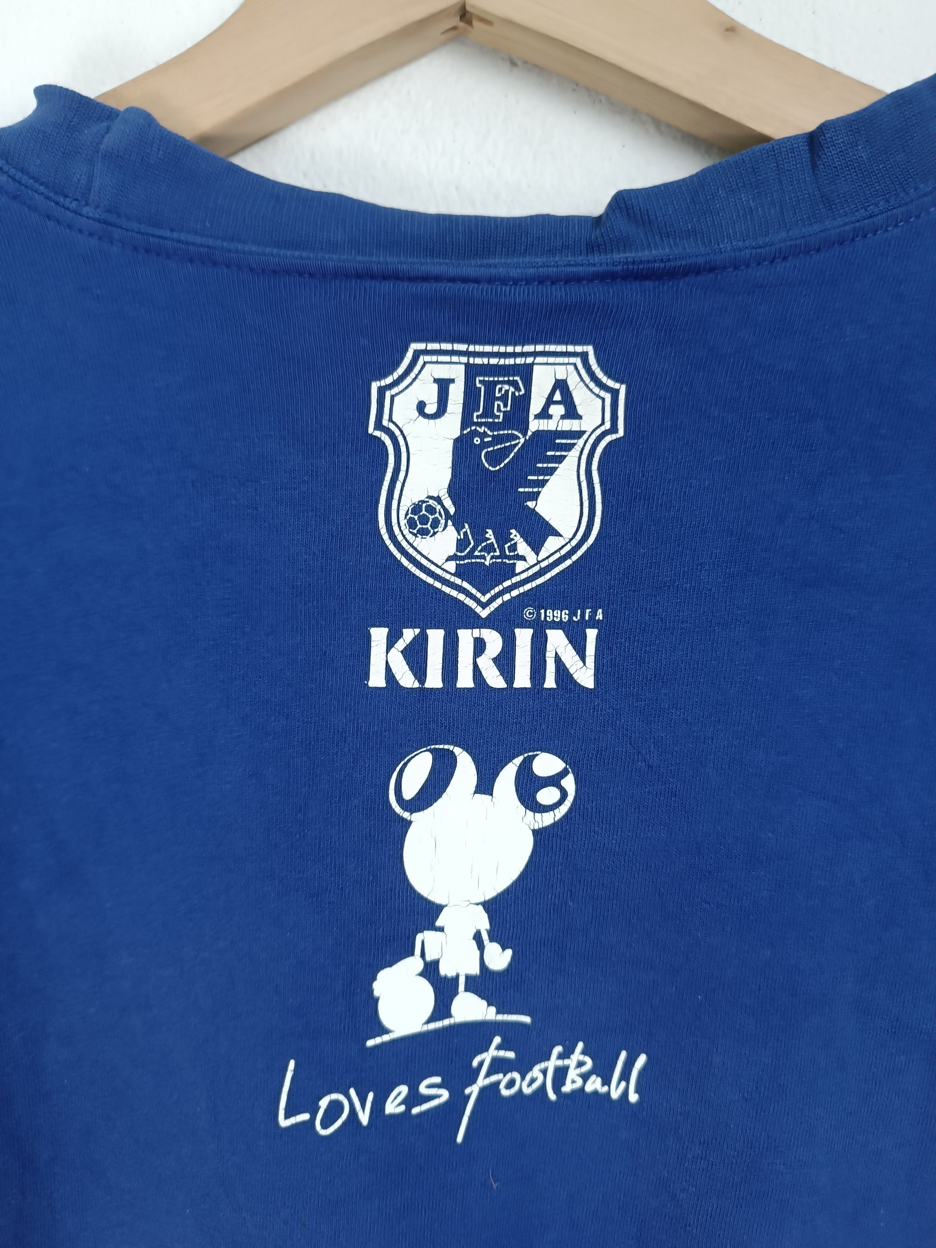 Vintage VINTAGE 90'S KIRIN JAPAN X MURAKAMI TAKASHIPOM FOOTBALL TEE Size US L / EU 52-54 / 3 - 18 Thumbnail