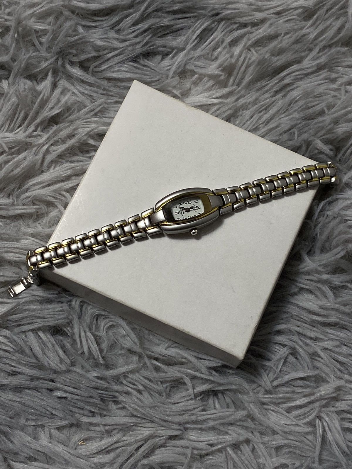 Japanese Brand × Jewelry × Vintage Timeless Elegance Silver-Gold Watch - Japanese Brand Size ONE SIZE - 4 Thumbnail