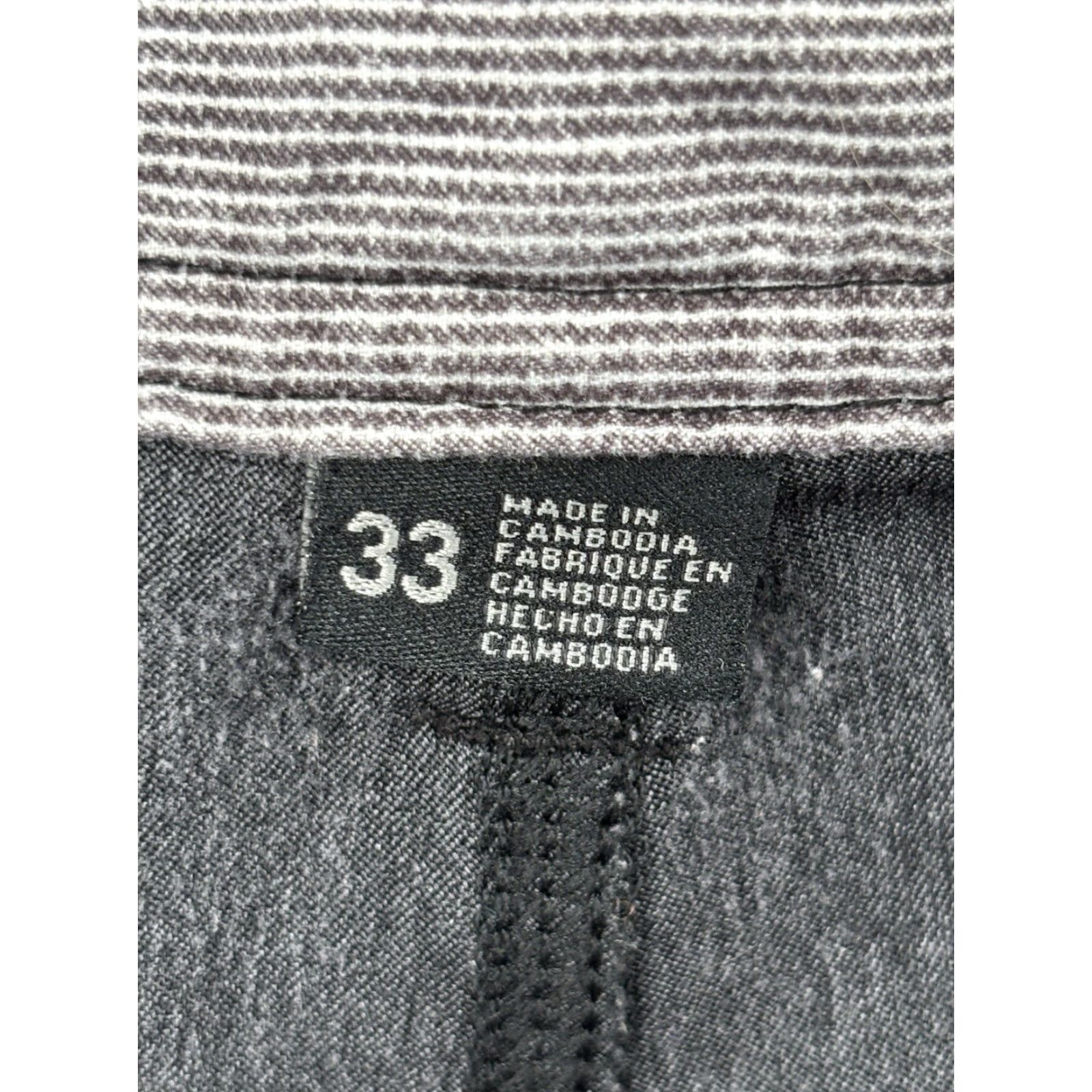 O'Neill O’Neill Men’s Gray Shorts Size 34 Classic Fit Pockets Casual Chino 9in Inseam Size US 34 / EU 50 - 5 Thumbnail