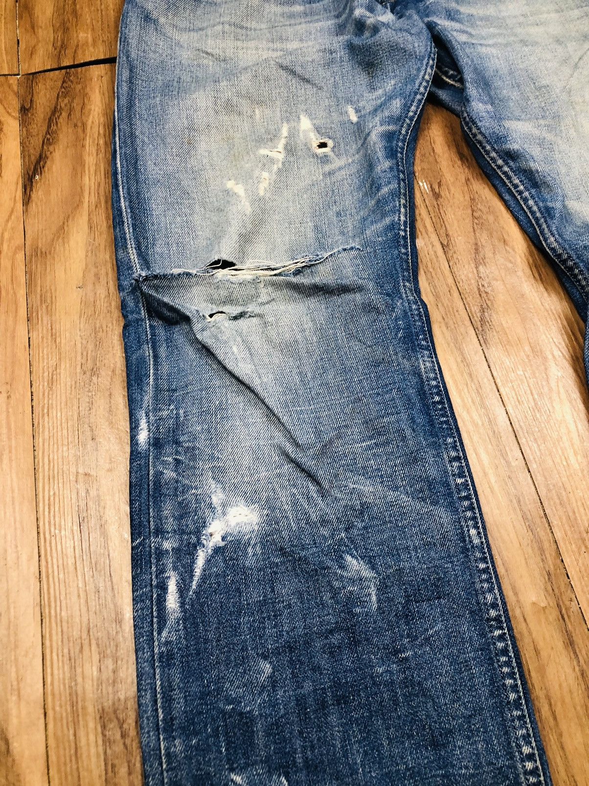Diesel Diesel Industry Distress Jeans (36) Size US 33 - 5 Thumbnail