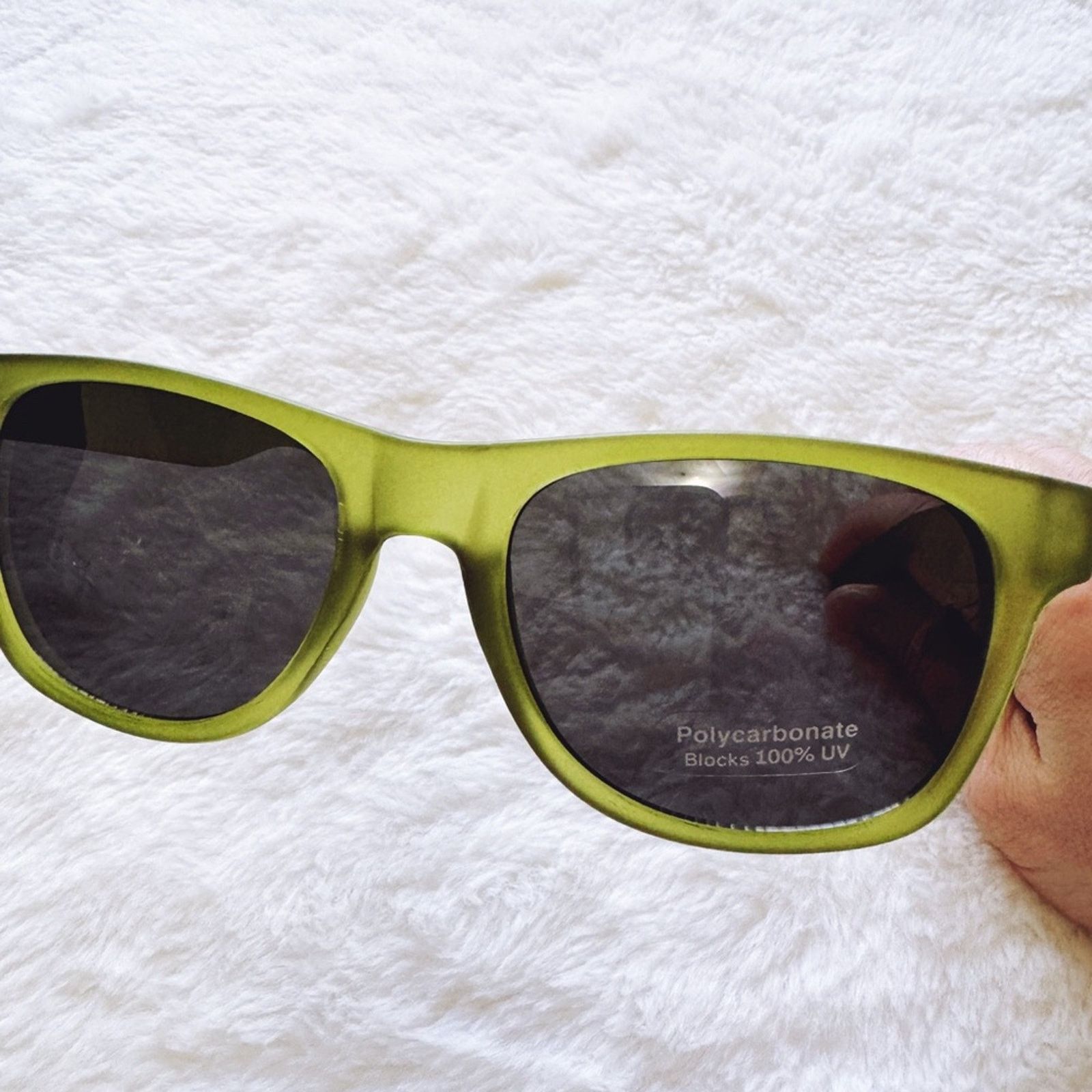 Other Lola Green Polycarbonate Sunglasses Size ONE SIZE - 6 Thumbnail