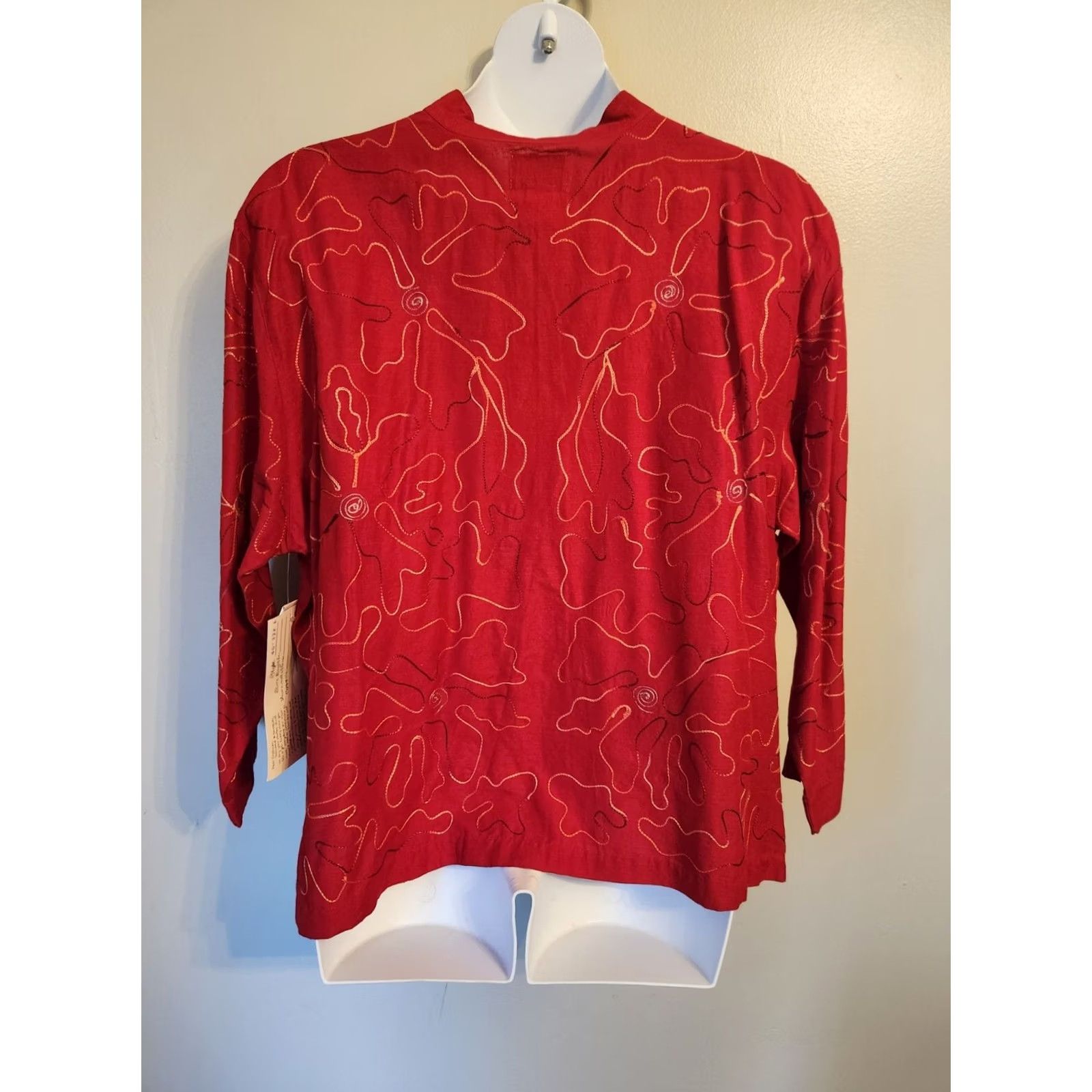 Vintage Tantrums Jacket Red Silk Blend Embroidered 2X Women Blazer, Plus Size, Dry Clean Only, Buttonless? (Note: Original did not specify buttons) Size XXL / US 16-18 / IT 52-54 - 5 Thumbnail