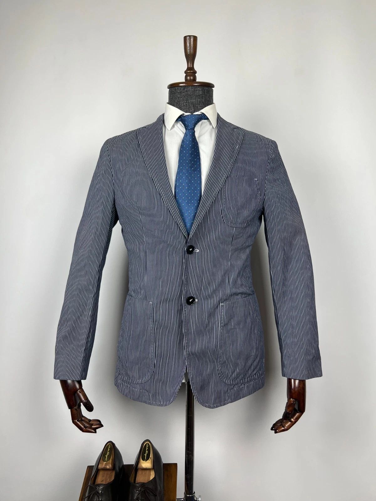 Hugo Boss Hugo Boss Men's Unlined Striped Blue White Blazer Jacket Size 38R - 2 Thumbnail