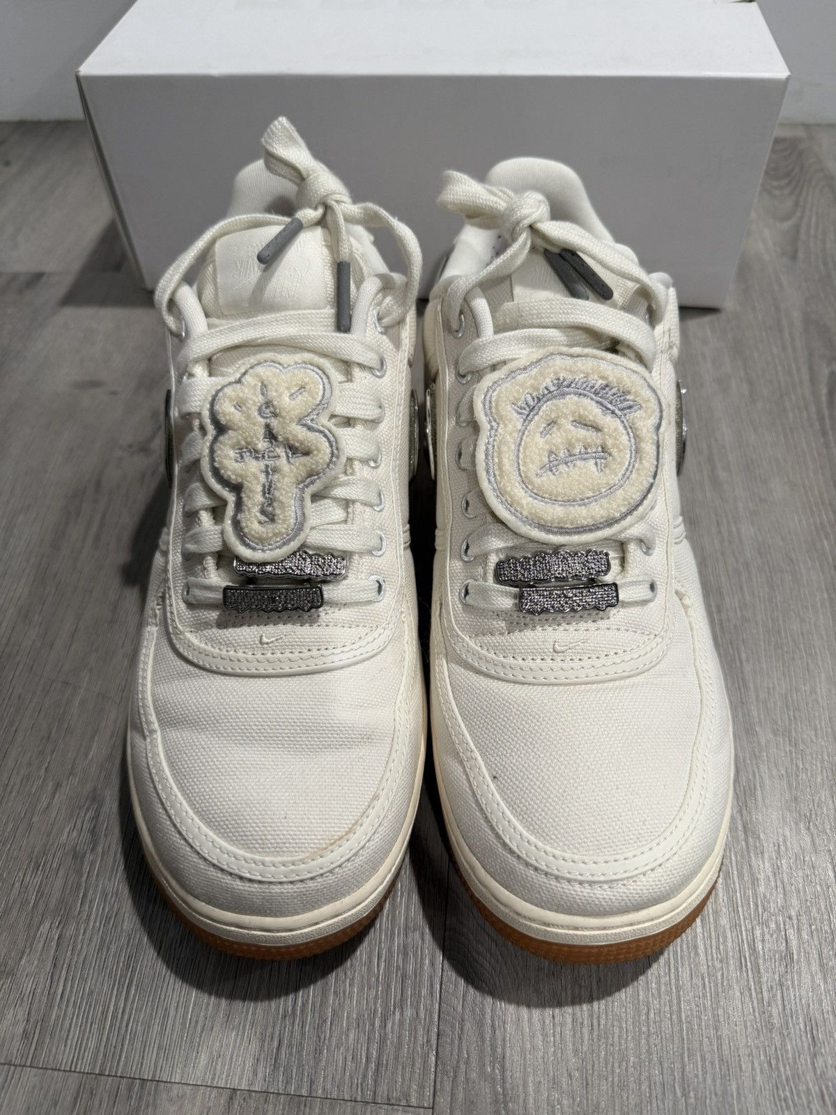 Nike × Travis Scott Air Force 1 Low Sail Size US 10 / EU 43 - 4 Thumbnail