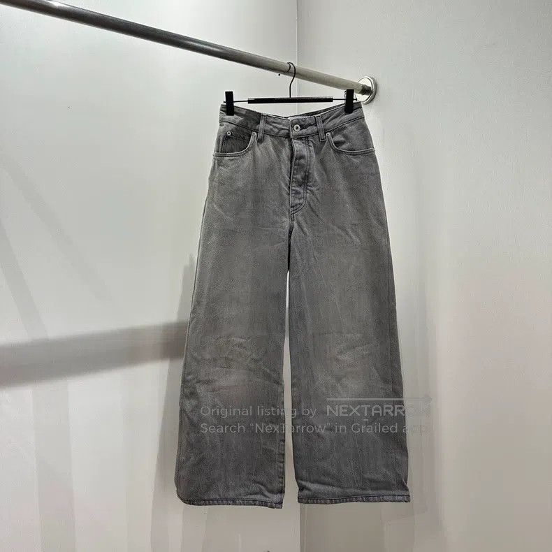 Loewe Loewe Slogan leather patch washed denim pants Size 42" / US 20 - 2 Thumbnail