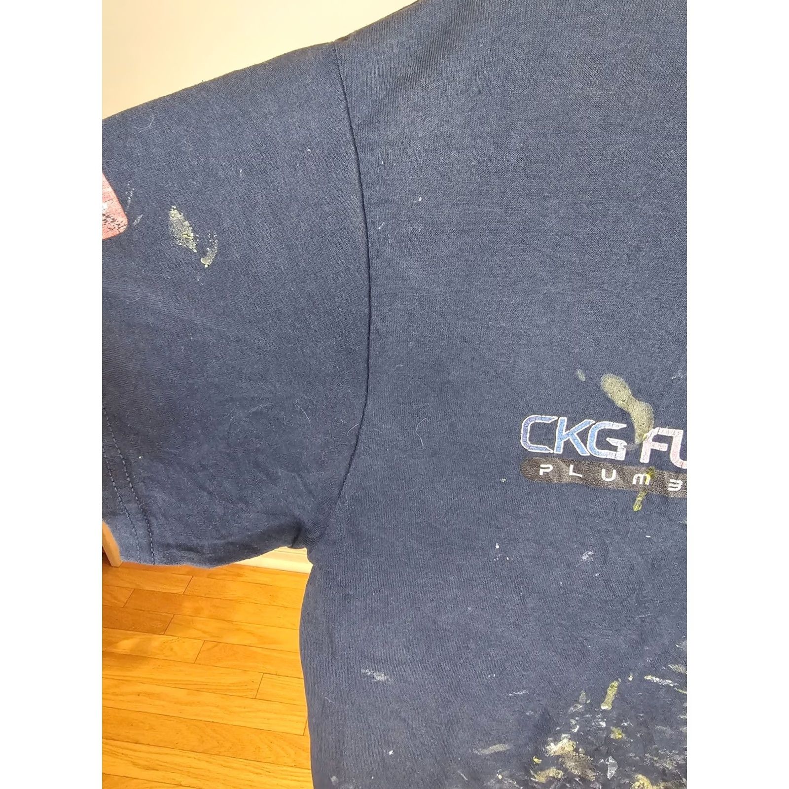Vintage VINTAGE Y2K TRASHED DISTRESSED WORN PAINT NAVY THIN T-SHIRT SZ LARGE Shirt Mens L Blue Navy 22 INCH 28 INCH Size US L / EU 52-54 / 3 - 7 Thumbnail