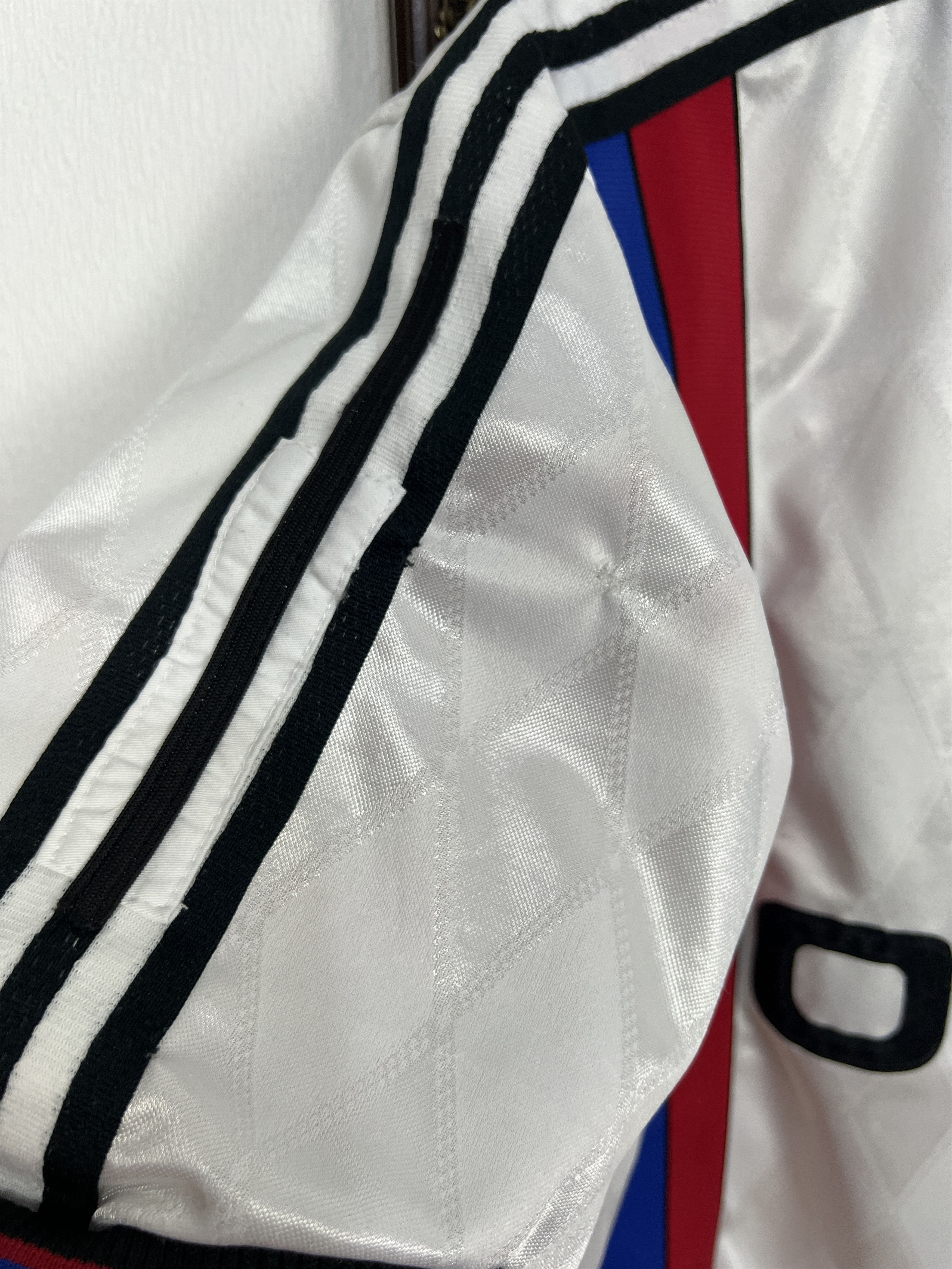 Adidas Bayern Munich Away football shirt 1996 Soccer Jersey Trikot Size US XL / EU 56 / 4 - 6 Thumbnail