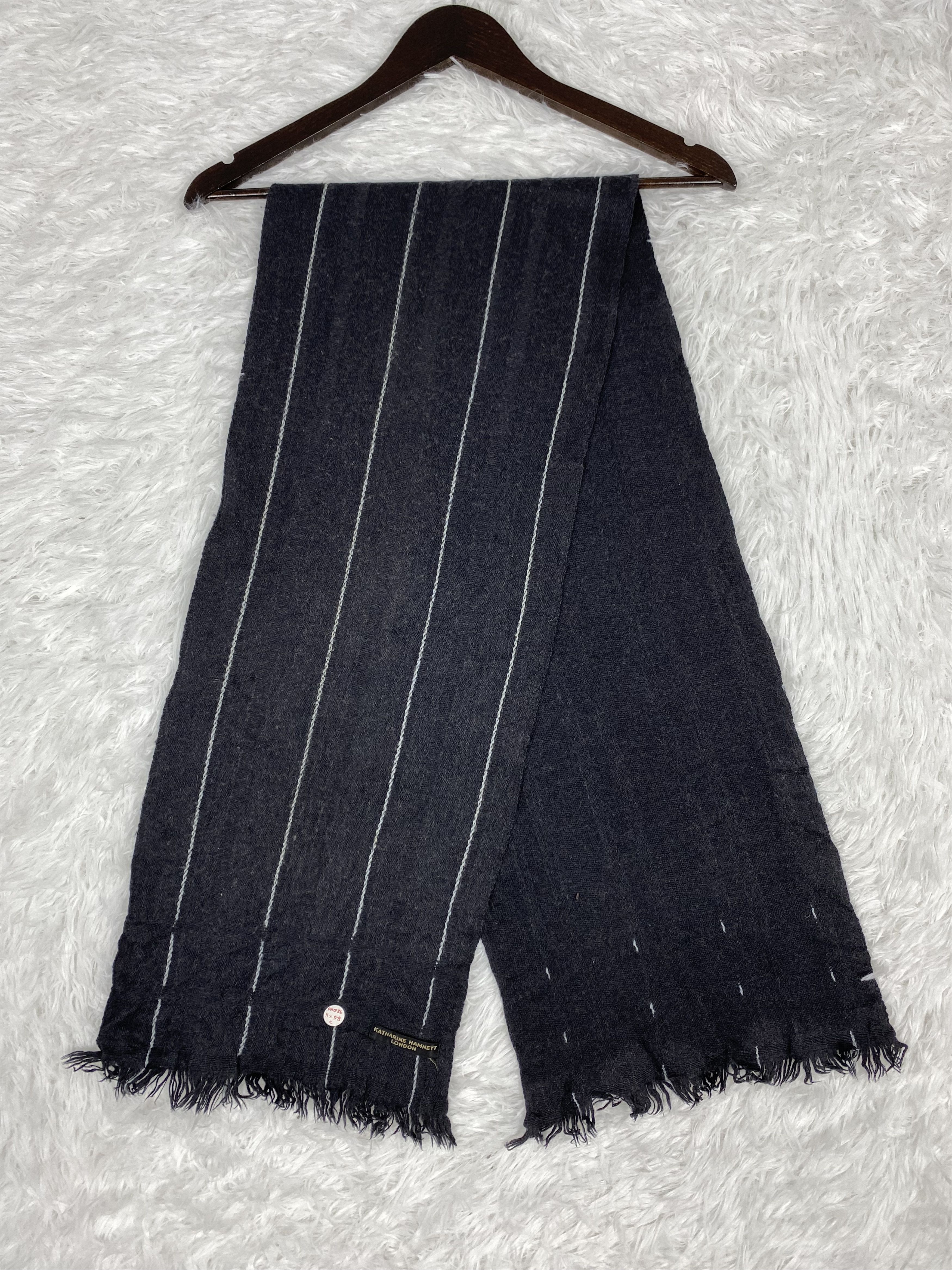 Katharine Hamnett London Vintage Katharine Hamnett Scarf / Muffler Neckwear PM0186 Size ONE SIZE - 1 Thumbnail