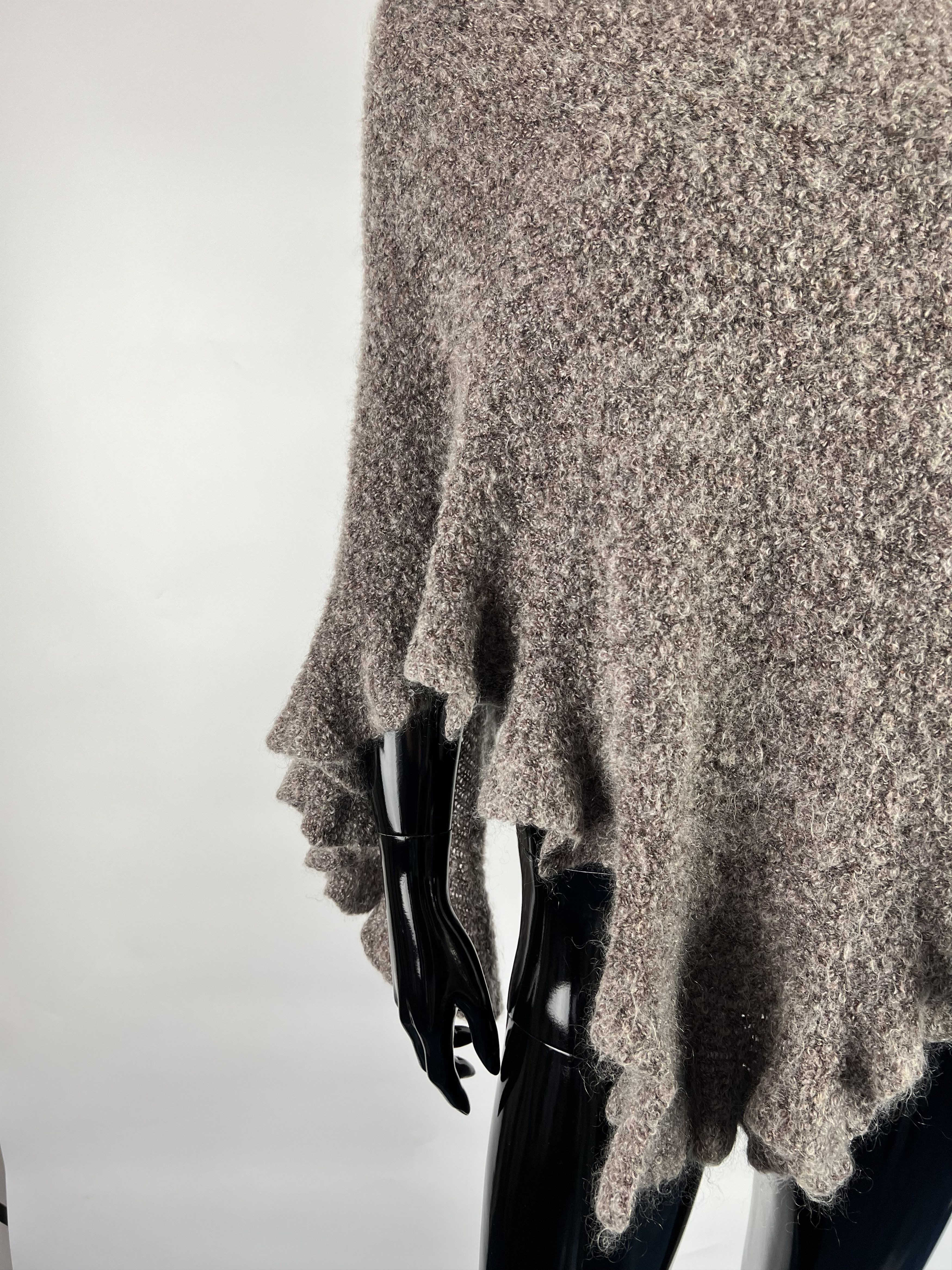 Designer Grizas Mohair Wool Asymmetrical Poncho One Size Size ONE SIZE - 6 Thumbnail