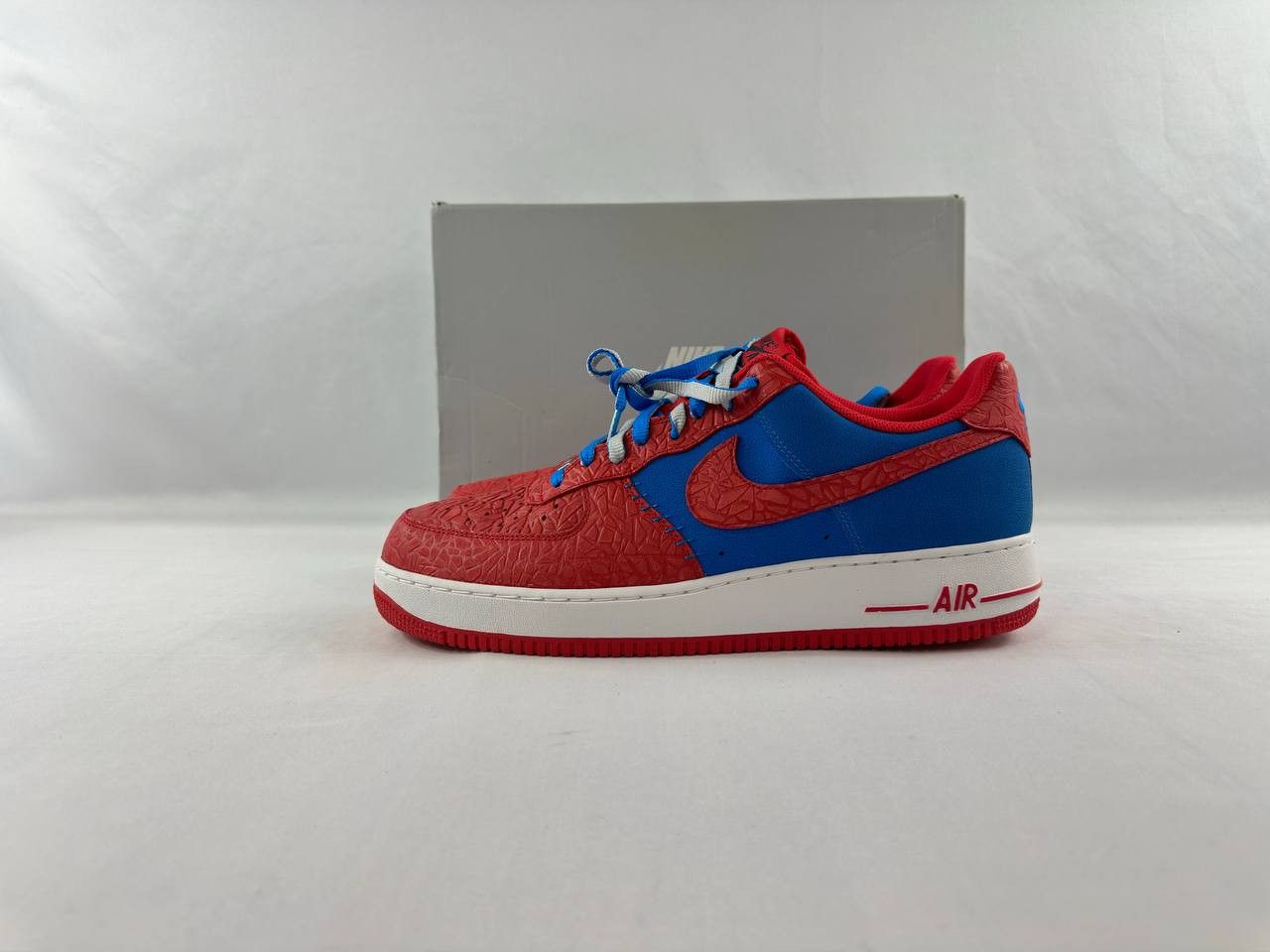 Nike Nike Air Force 1 'Photo Blue Hyper Red' 2013 488298-412 Size US 13 / EU 46 - 4 Thumbnail
