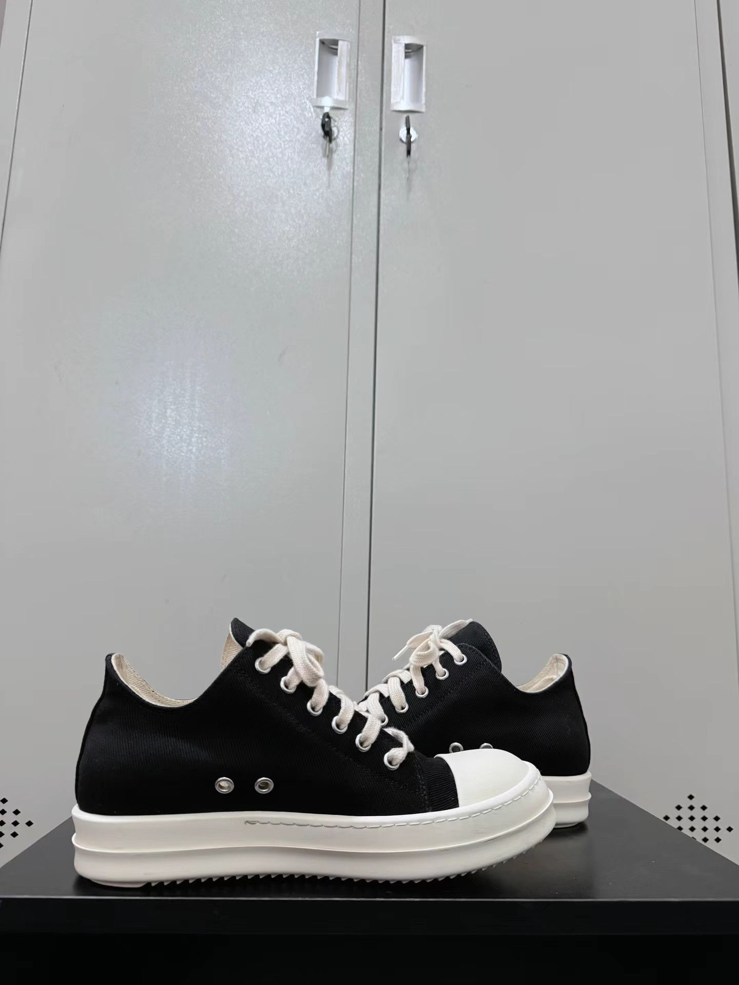 Rick Owens Drkshdw Rick Owens Drkshdw Converse high-top sneakers Size US 7 / IT 37 - 6 Thumbnail