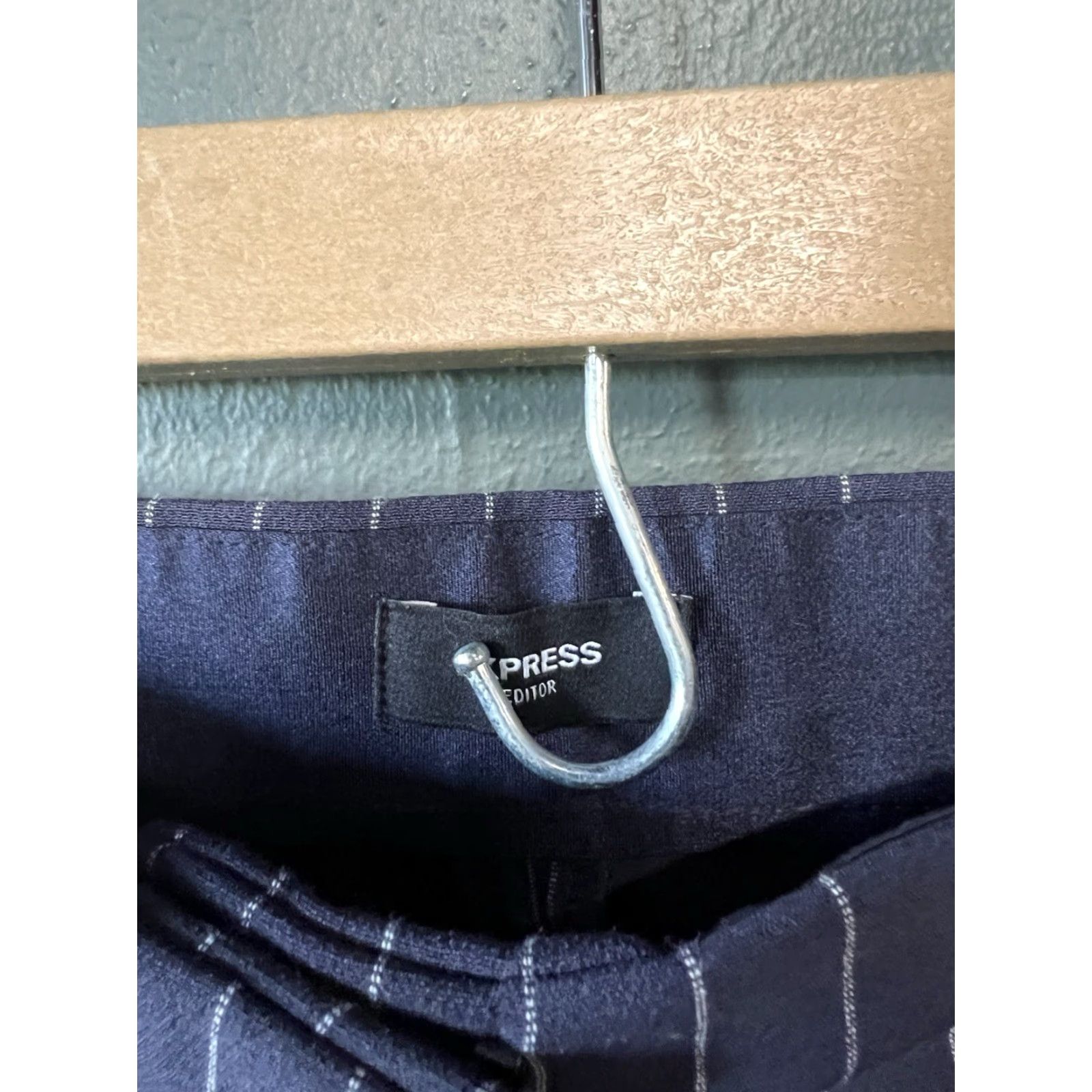 Express Express Editor Womens Blue Striped Straight Leg Business Pants Size 10s x 28'' Size 32" / US 10 / IT 46 - 3 Thumbnail