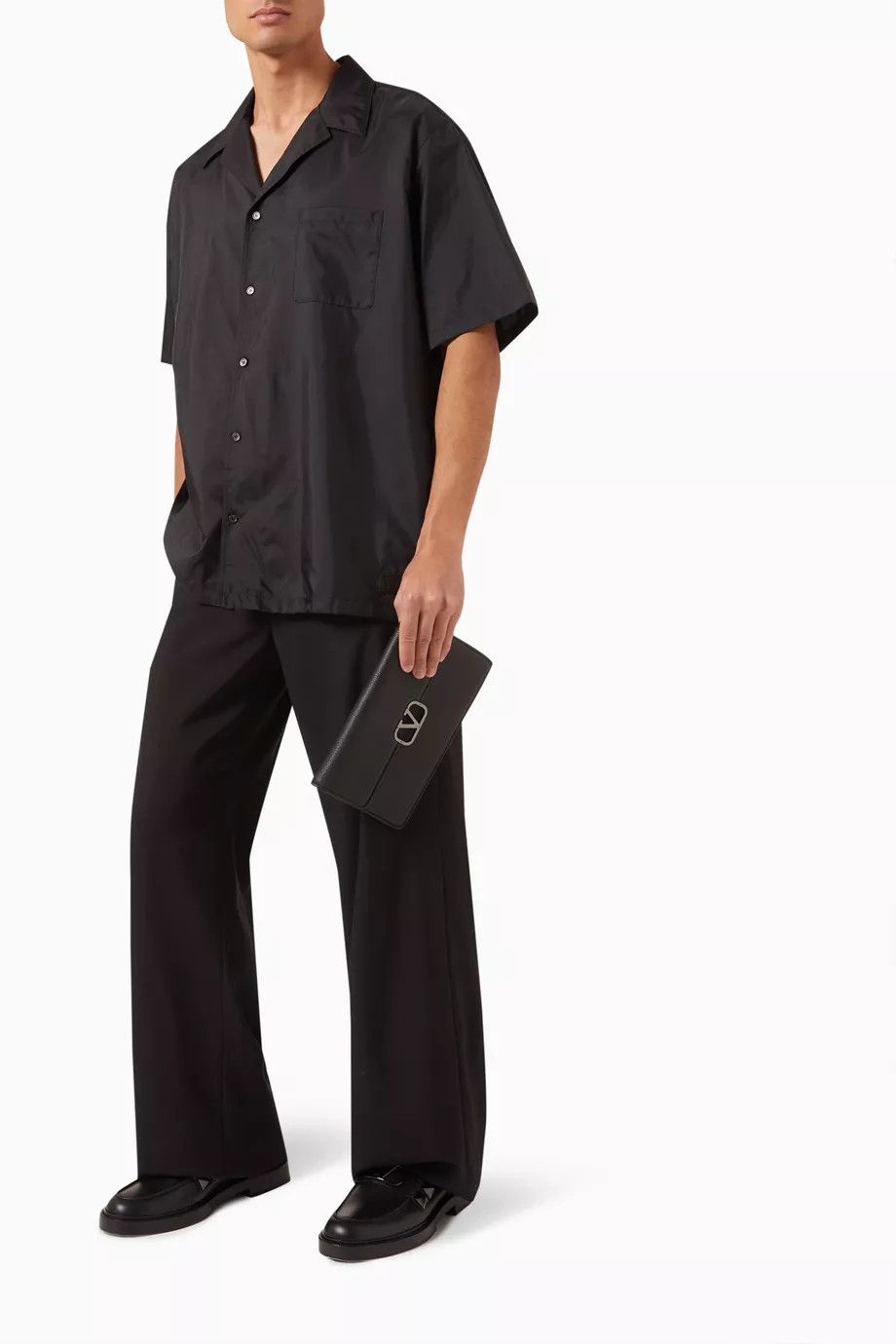 Valentino o1y0525 Solid Color Shirt in Black Size US S / EU 44-46 / 1 - 4 Thumbnail