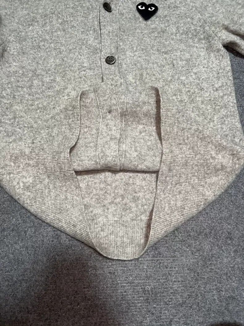 Comme des Garcons Comme des Garcons Wool Cardigan, Grey Heart Design Size L / US 10 / IT 46 - 8 Thumbnail