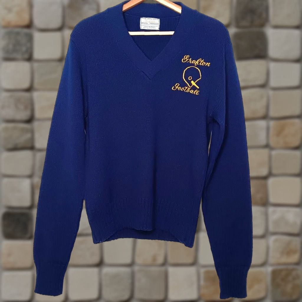 Vintage VINTAGE Bristol Products Sweater Men L Blue Football Embroidered Grafton West Virginia Varsity Size US L / EU 52-54 / 3 - 1 Thumbnail
