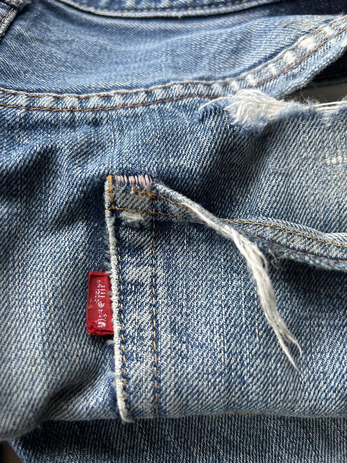 Levi's Vintage 60’s Levi’s 501 Big E #16 Selvedge Jean Size US 34 / EU 50 - 8 Thumbnail
