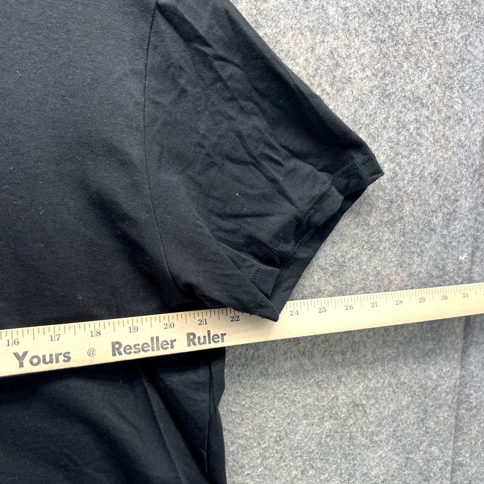 Vintage Tahari Shirt Mens XL Black V-Neck Cotton Tee Golf Casual T-Shirt Logo Size US XL / EU 56 / 4 - 5 Thumbnail