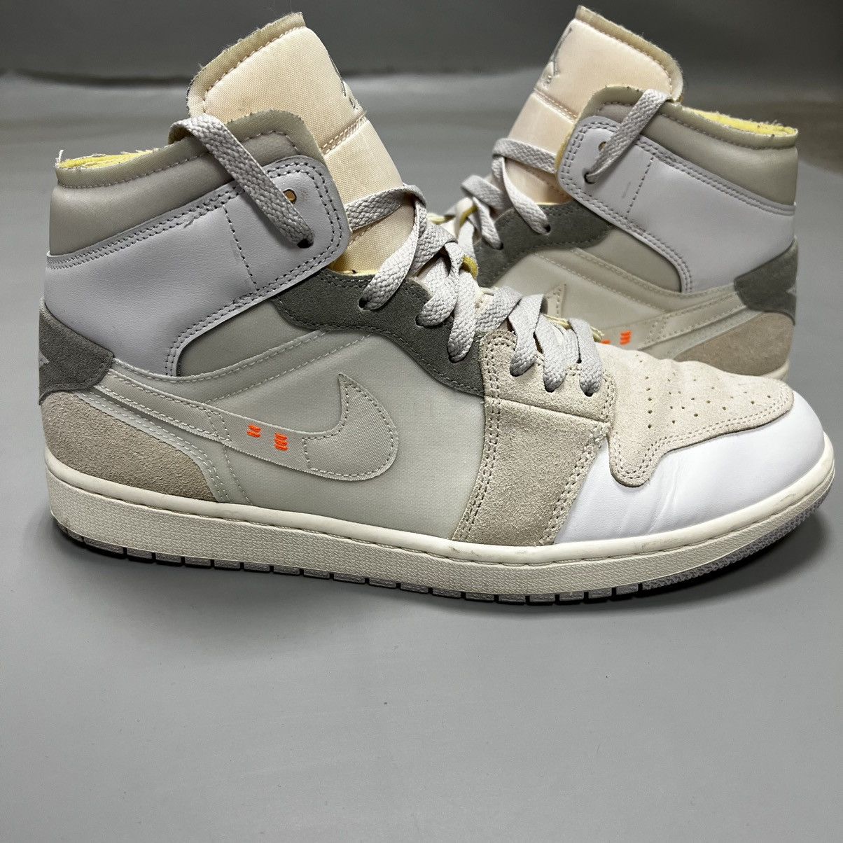 Jordan Brand × Nike Nike Air Jordan 1 Mid SE Craft sneakers shoes Size US 12 / EU 45 - 4 Thumbnail