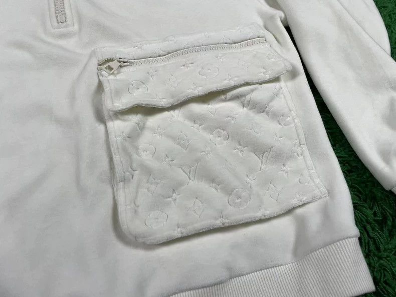 Louis Vuitton Louis Vuitton White flocked embossed half-zip sweatshirt 25 Size US XS / EU 42 / 0 - 3 Thumbnail