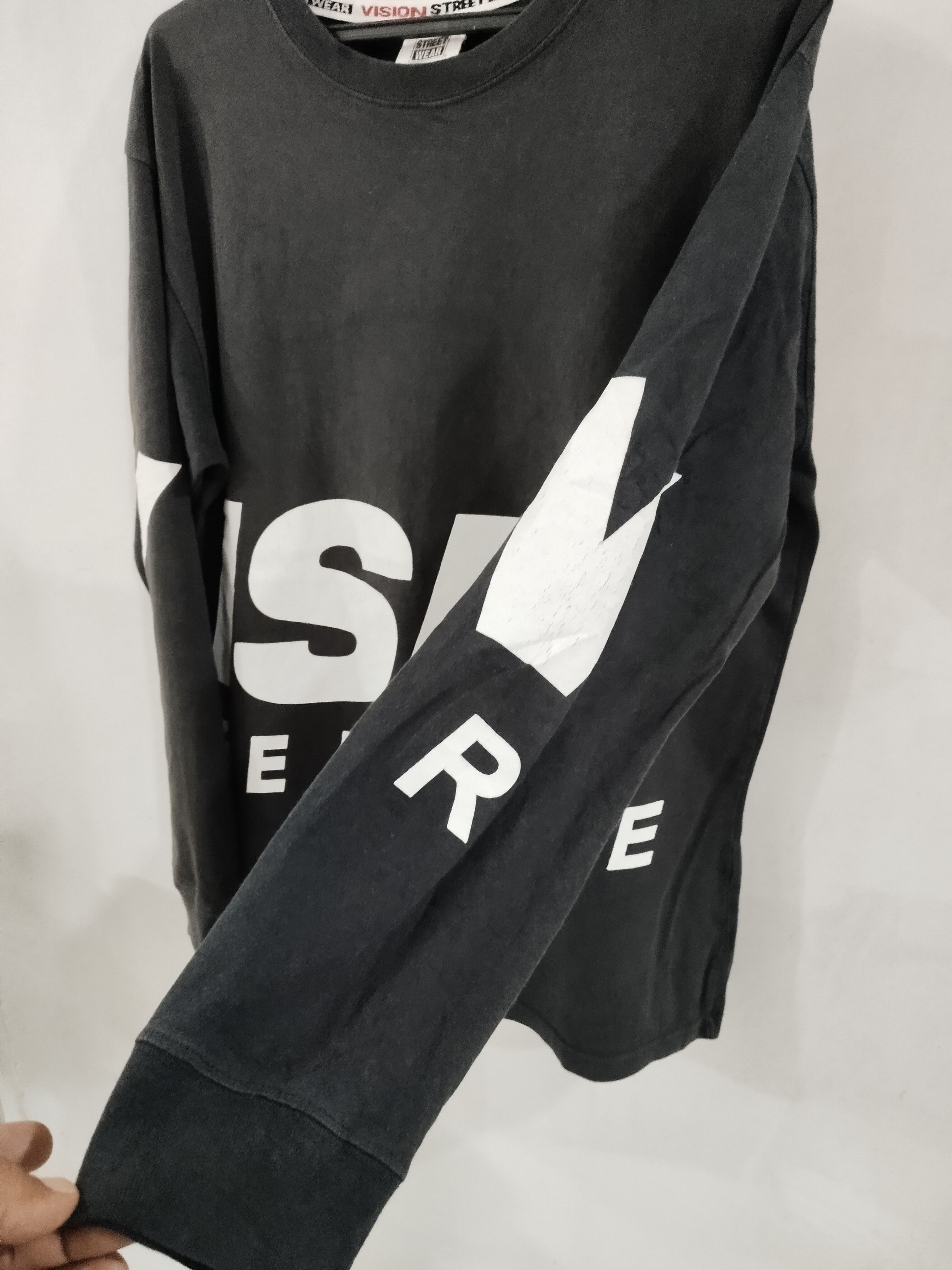 Vintage × Vision Streetwear Vision Streetwear Big Logo Long Sleeve Tshirt Size US L / EU 52-54 / 3 - 3 Thumbnail