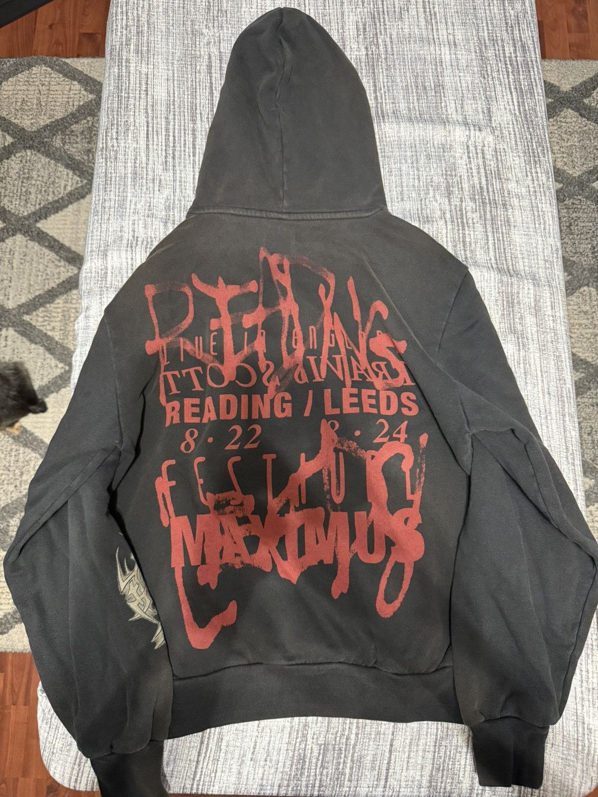 Travis Scott Travis Scott Reading/Leeds london exclusive hoodie Size US S / EU 44-46 / 1 - 2 Thumbnail