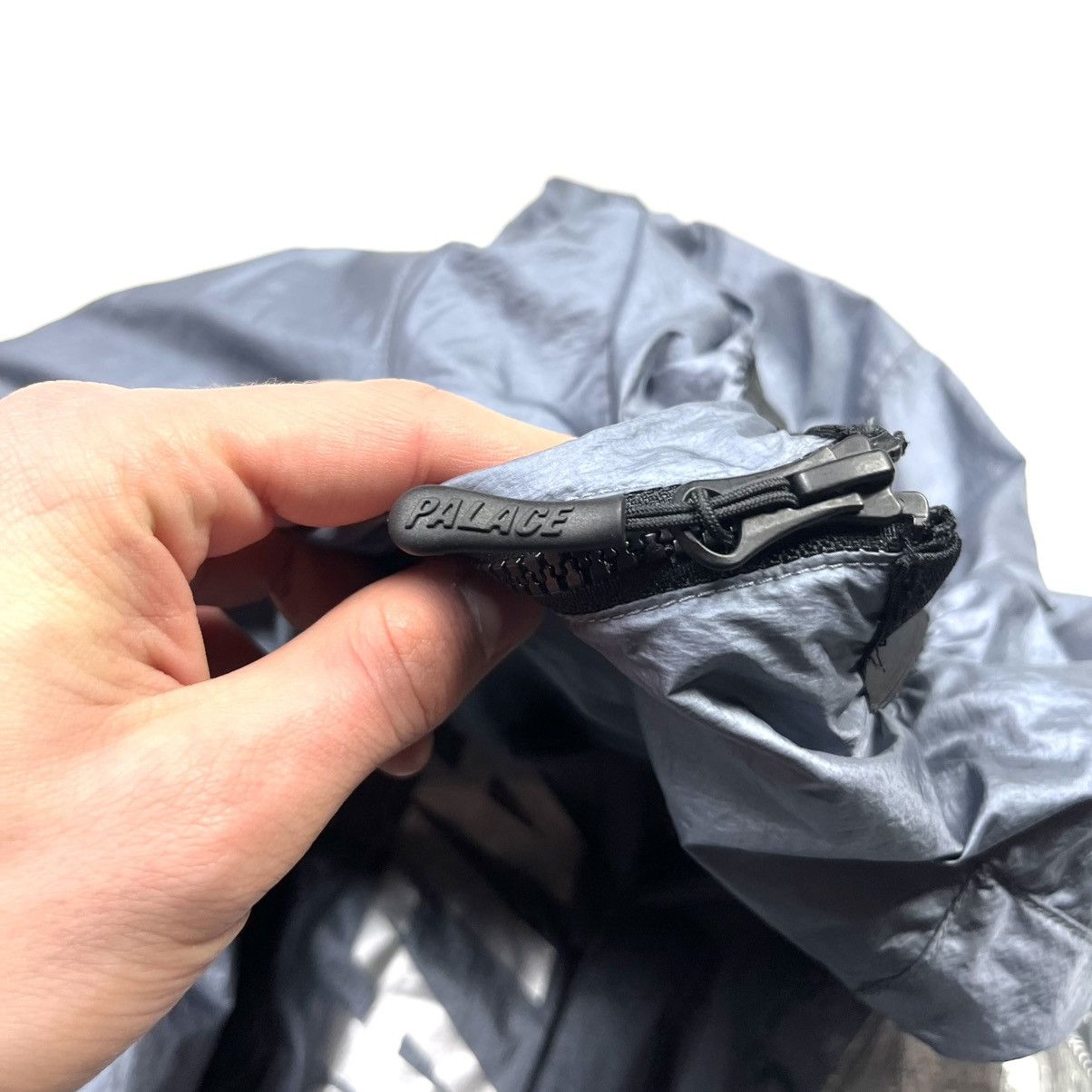 Palace 2019 Palace Skateboards Foil Jacket Nylon Light Streetwear Size US M / EU 48-50 / 2 - 5 Thumbnail