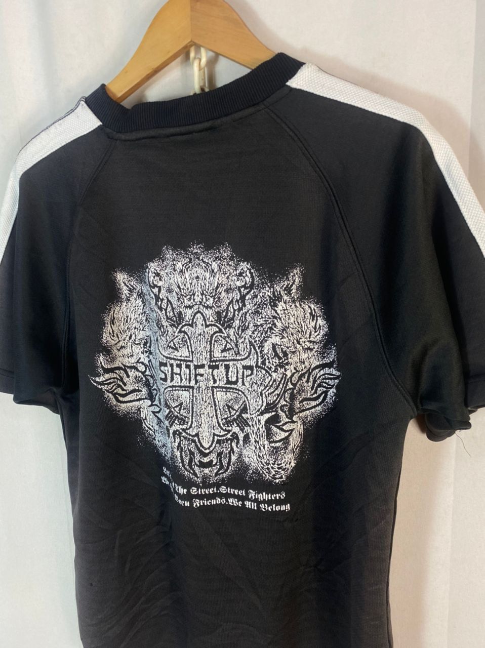 Other Shift up side tipe printed distressed tshirt Size US L / EU 52-54 / 3 - 6 Thumbnail