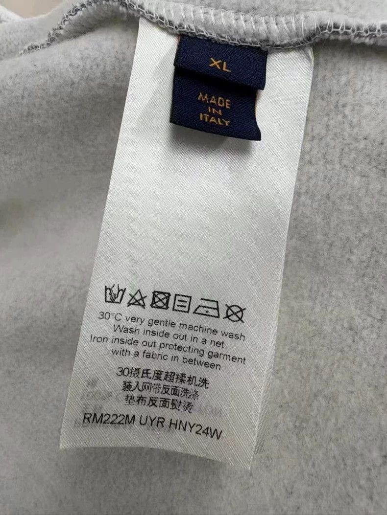 Louis Vuitton Louis Vuitton Three-dimensional large logo zipper hoodie 25 Size US XL / EU 56 / 4 - 6 Thumbnail