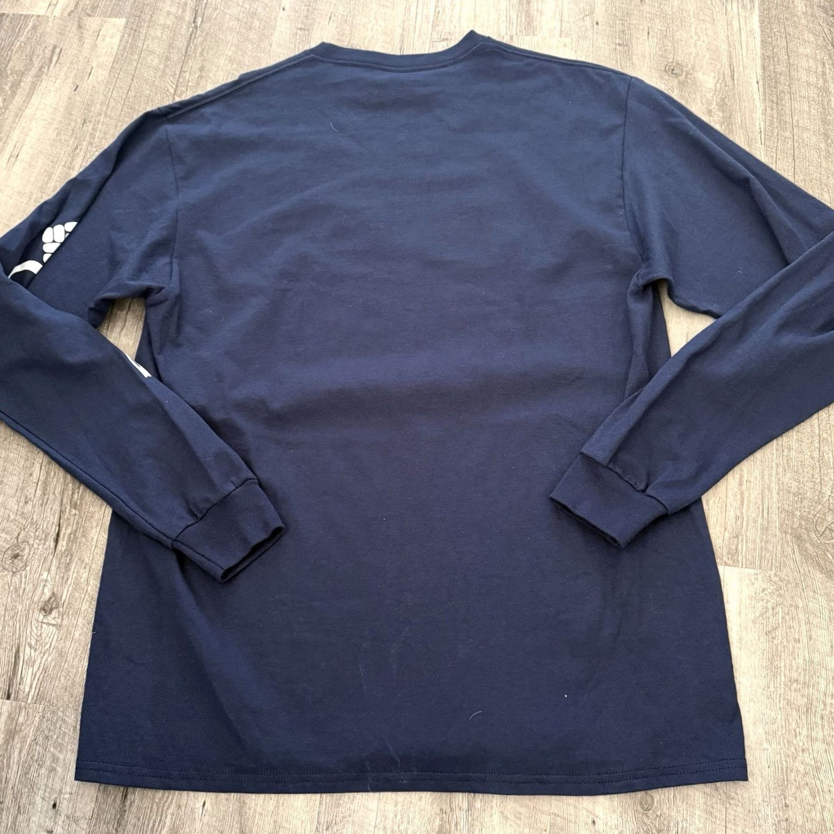 Vintage Columbia PFG Long Sleeve T-Shirt Mens Large Navy Blue Flag Graphic Cotton UV Protection Crew Neck Pullover Shirt Regular Fit Fishing Outdoor Seasonal Size US L / EU 52-54 / 3 - 5 Thumbnail