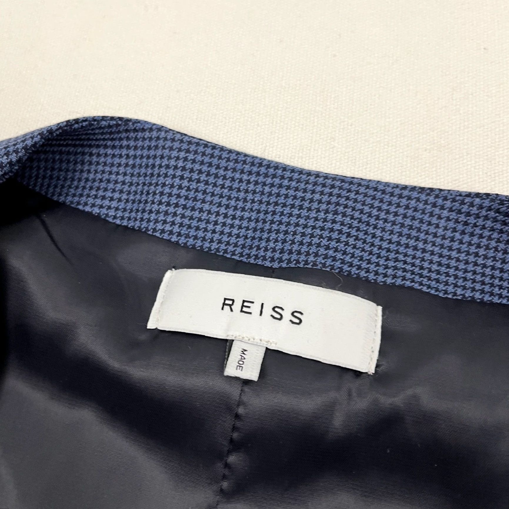 Reiss VINTAGE Reiss Waistcoat 42 Blue Black Wool Houndstooth Six-Button NEW Size US M / EU 48-50 / 2 - 2 Thumbnail