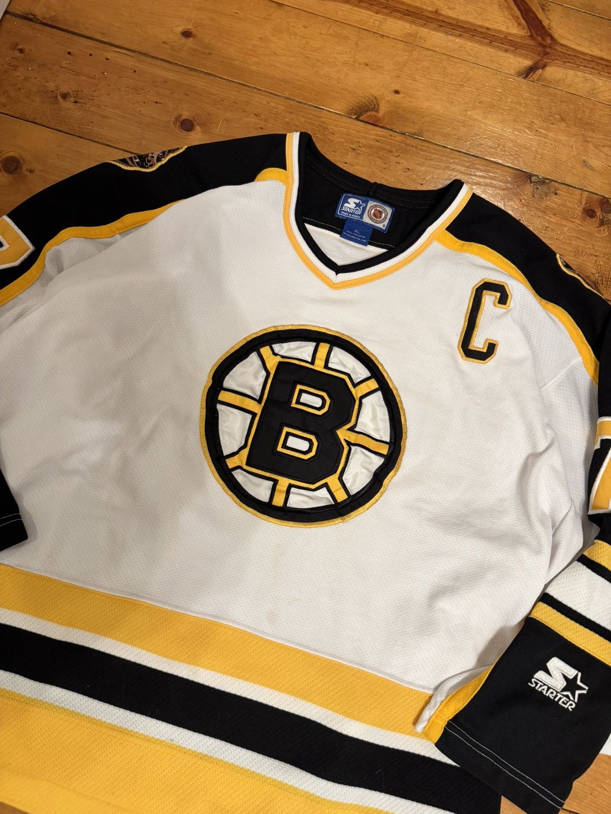 Starter VTG 90s NHL Starter Boston Bruins Ray Bourque Jersey 77 Sewn Size US XL / EU 56 / 4 - 1 Thumbnail