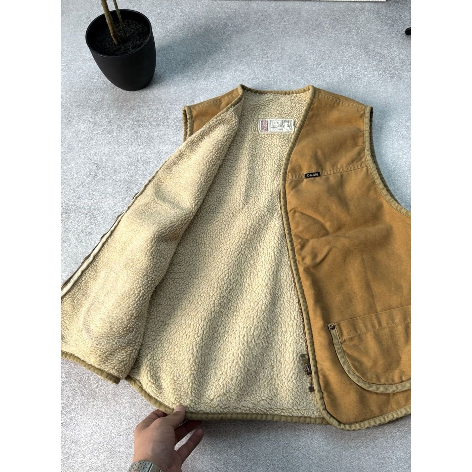 Diesel VINTAGE Diesel Vest Shirt Men L Beige Canvas 90s Workwear Casual Military Retro City Style 90s Mens Size US L / EU 52-54 / 3 - 4 Thumbnail