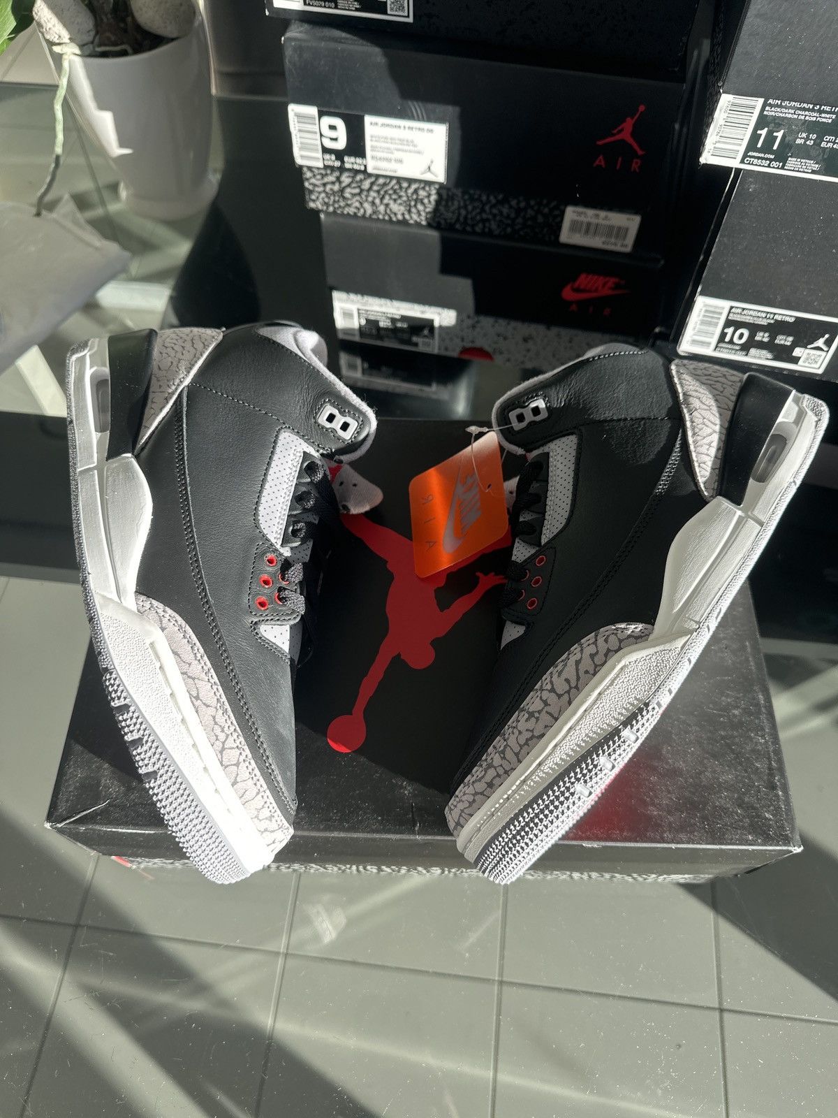 Jordan Brand J3 black cement Size US 9 / EU 42 - 6 Thumbnail