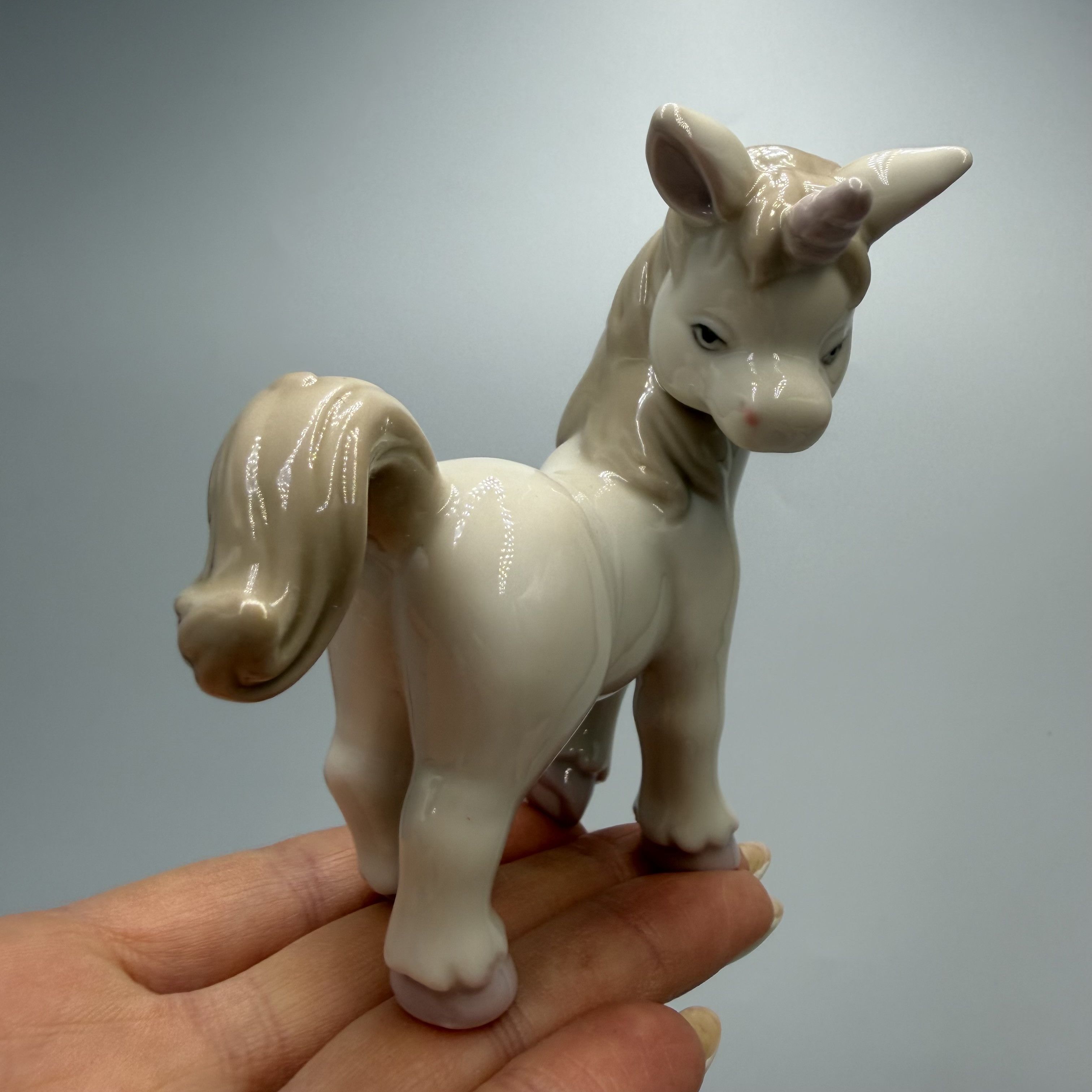 Vintage Vintage Pavone Porcelain Unicorn Figurine Italian Fantasy Size ONE SIZE - 3 Thumbnail