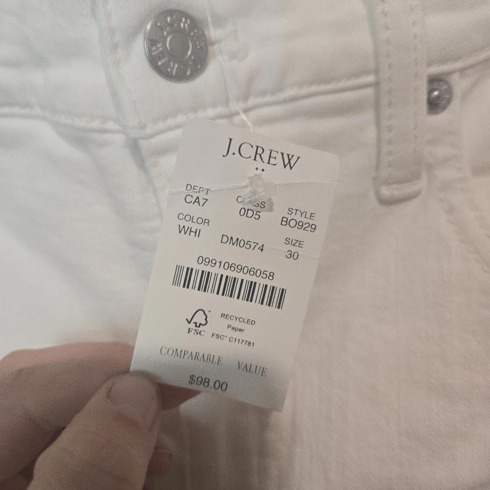 J.Crew J Crew 9" Mid-rise Skinny Jean in Signature Stretch Size 30" / US 8 / IT 44 - 2 Thumbnail