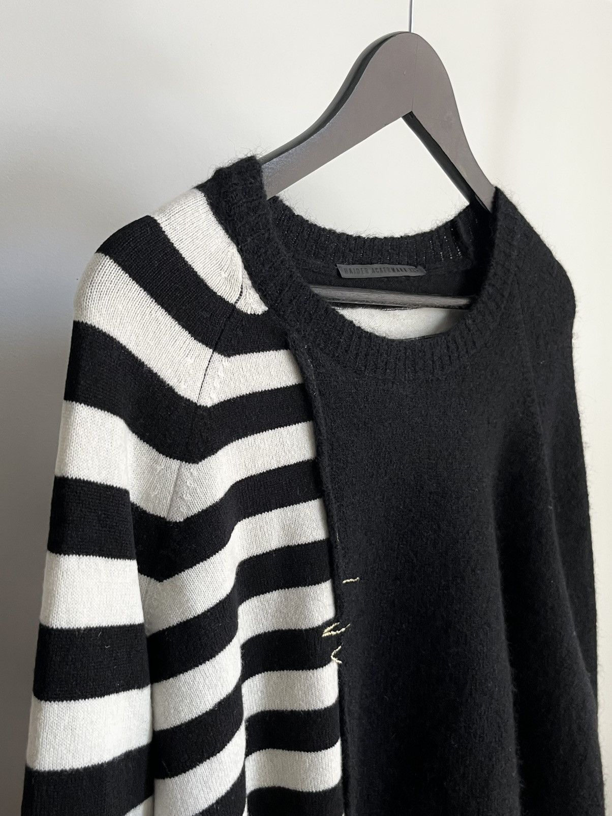 Haider Ackermann Haider Ackermann AW17 layered striped blend knit sweater Size US L / EU 52-54 / 3 - 2 Thumbnail