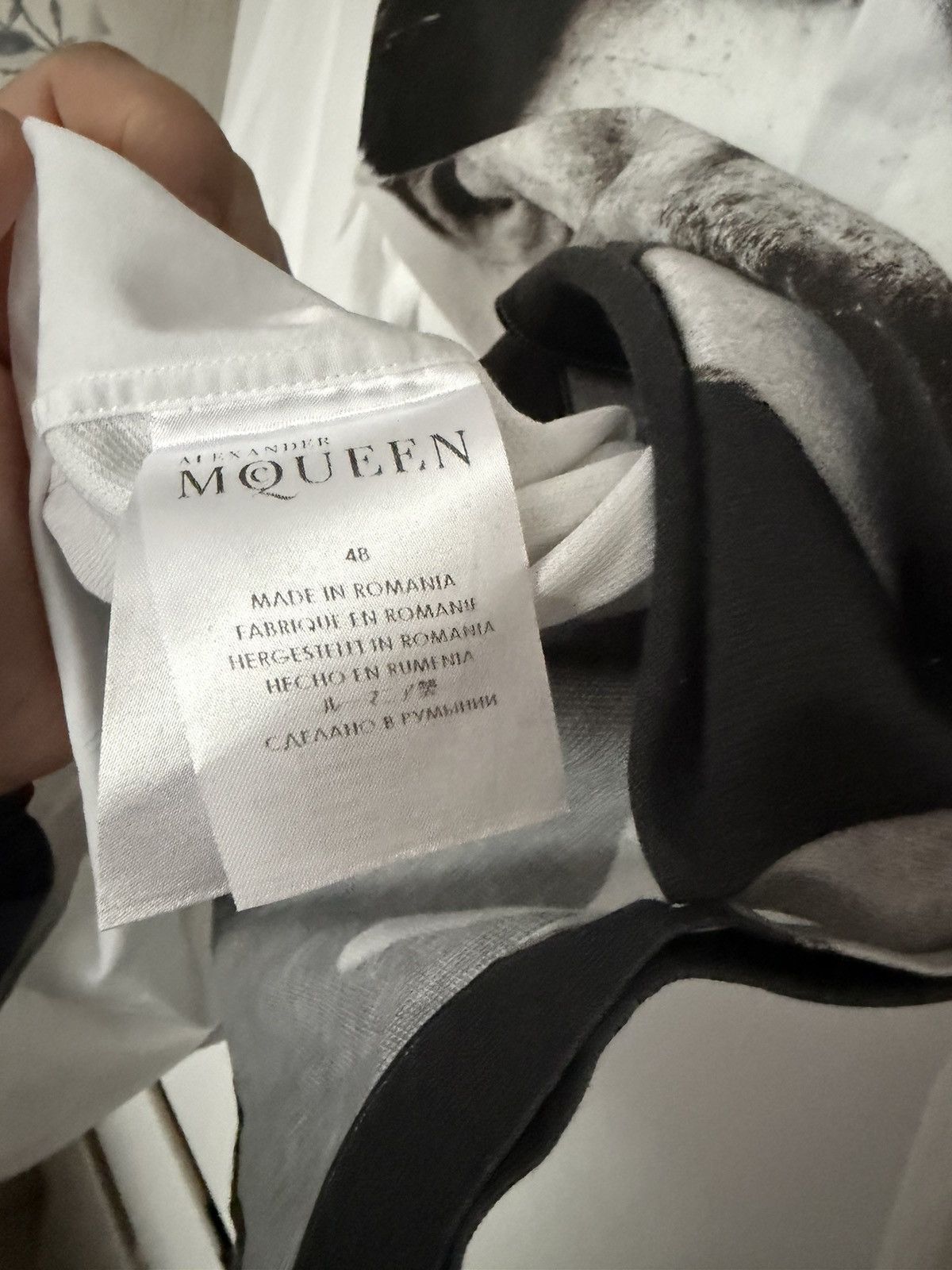 Alexander McQueen EXTRA RARE 14AW RUNWAY Oliver Bernard Portrait Poplin Size US M / EU 48-50 / 2 - 4 Thumbnail