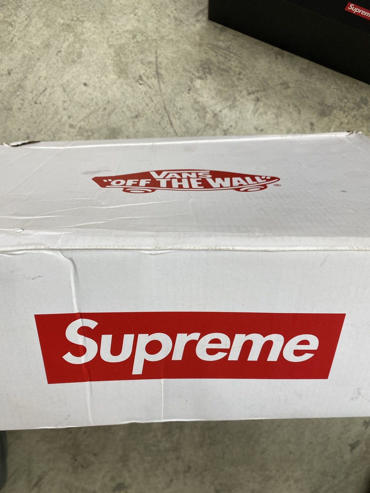 Supreme × Vans Supreme Vans Grosso M Dollar Bills Pink Size US 10.5 / EU 43-44 - 2 Thumbnail