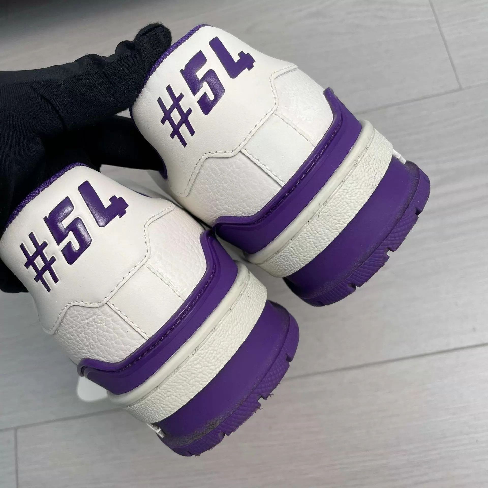 Louis Vuitton LV leather sneakers white purple 36 Size US 5.5 / IT 35.5 - 5 Thumbnail