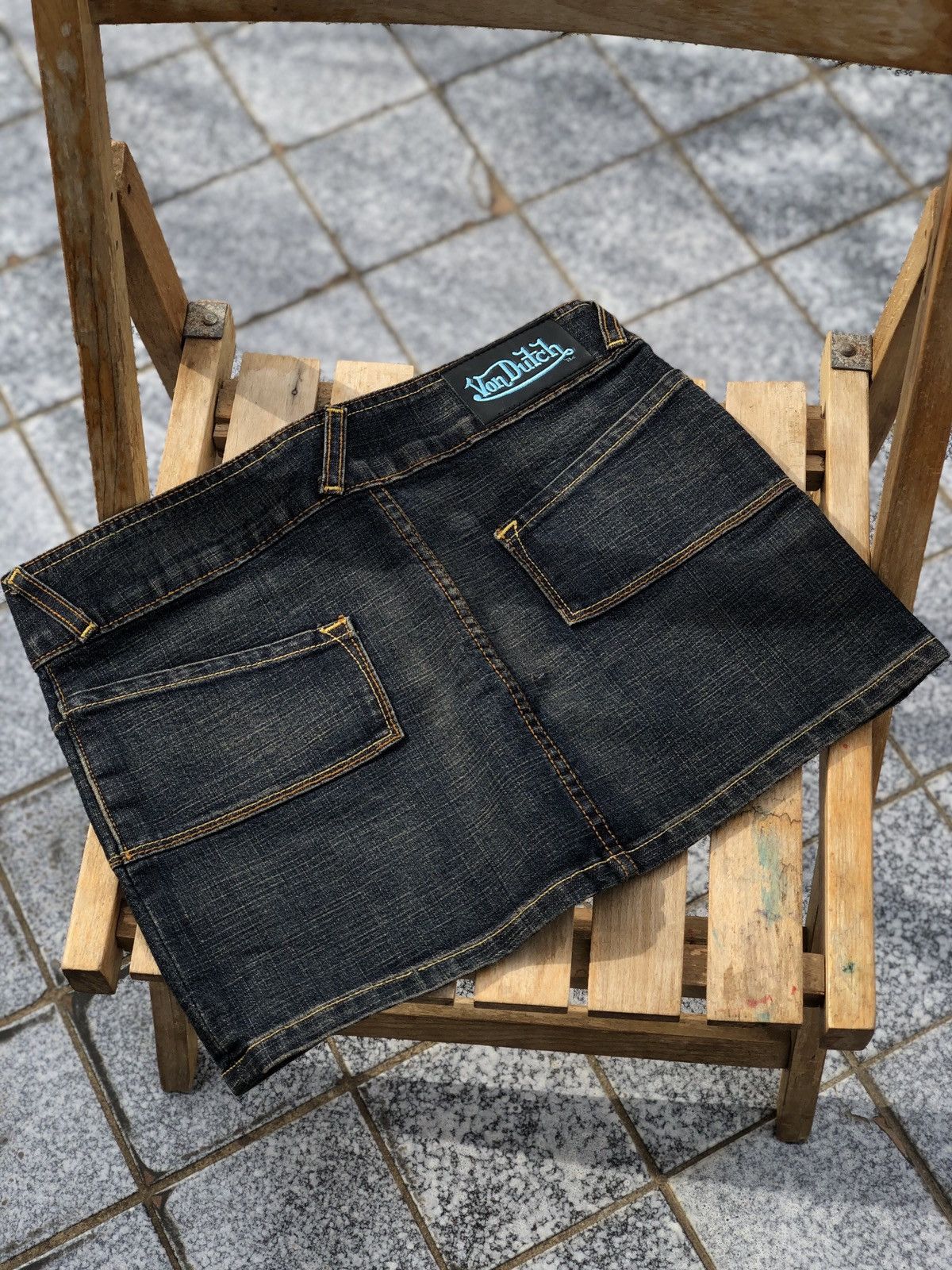 Vintage Vintage Von Dutch mini skirt Y2K Size 27" / US 4 / IT 40 - 7 Thumbnail