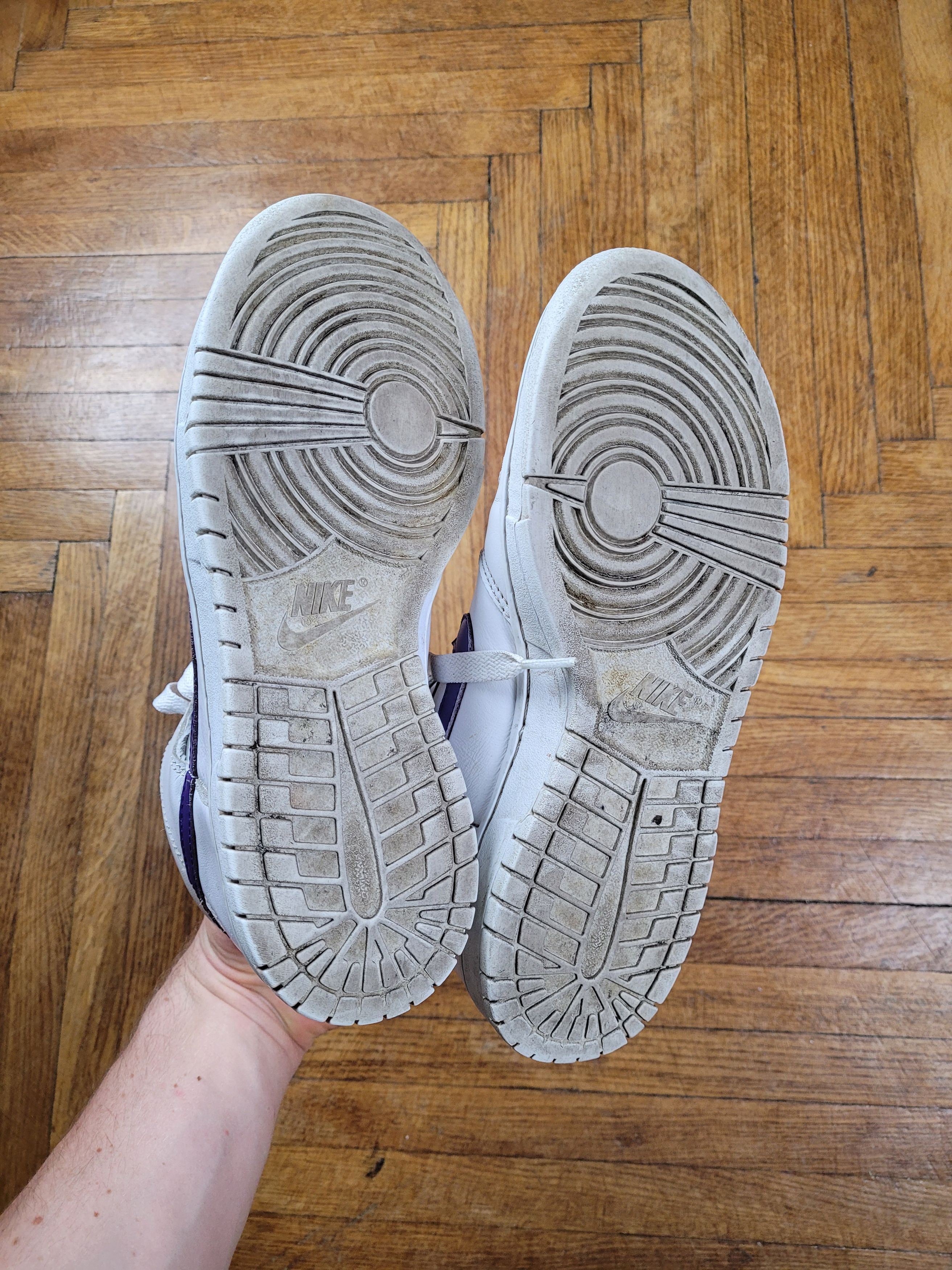 Nike 2009 Vintage Nike Dunk Hi White / Purple Los Angeles Kings Size US 9 / IT 39 - 11 Thumbnail